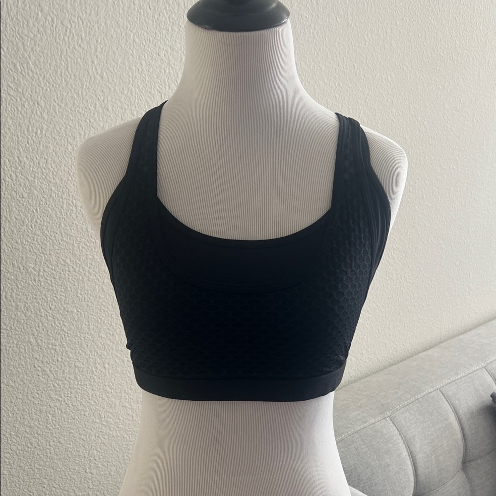 Black Textured Sports Bra